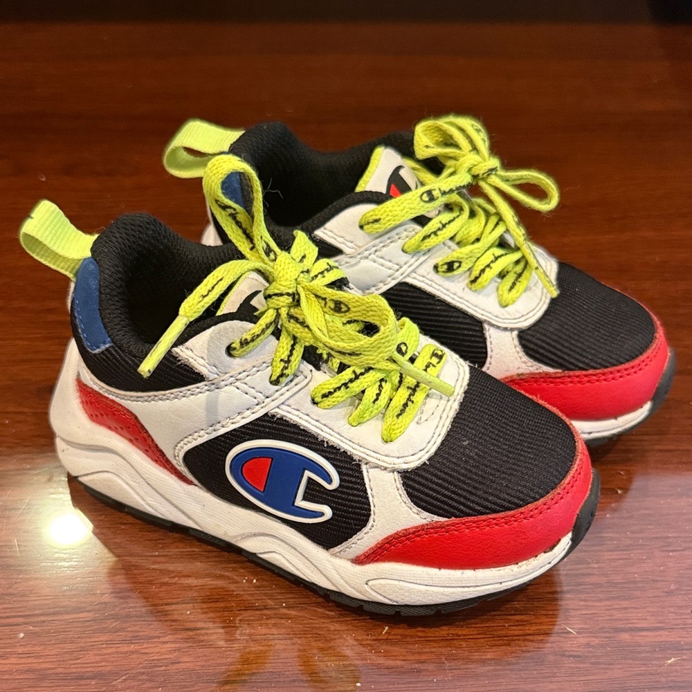 Champion Sneakers